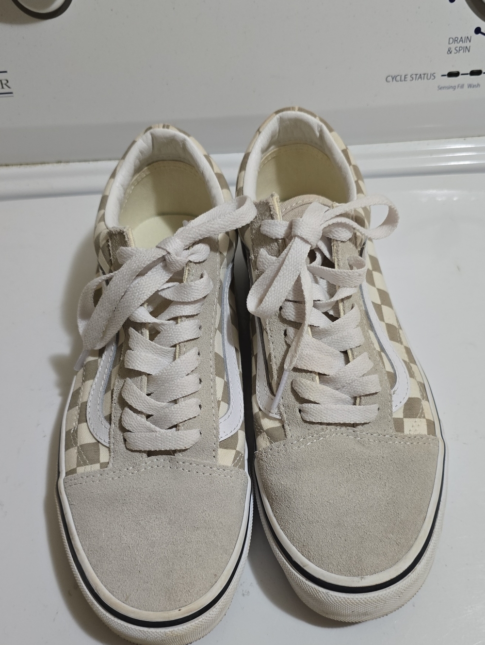 Vans Beige & White Checkered Old Skool Low-Top Sneakers